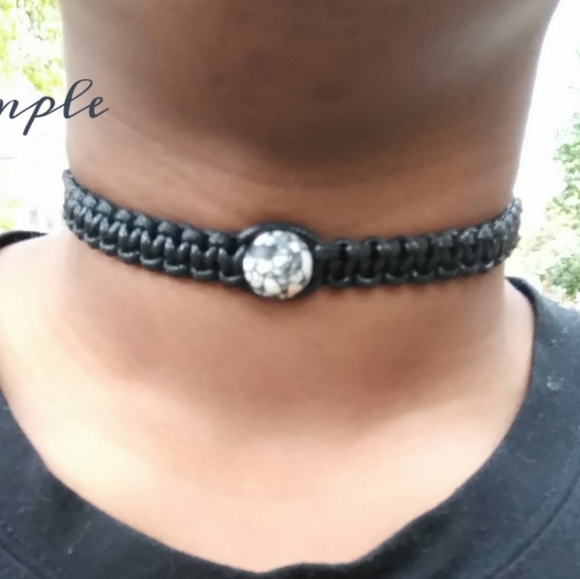 Mosaic/ Beaded Chocker - Picture 2 of 3